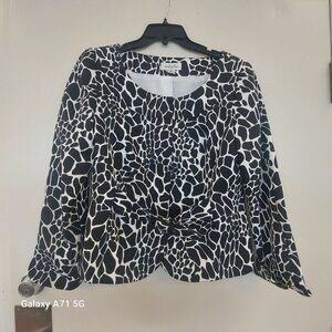 Isabella Size 10 Womans Blazer, Black and White, Animal Print, Lined, $Front Hid